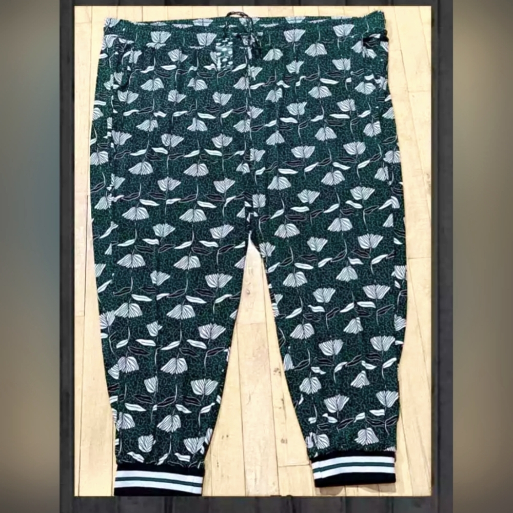 Sylvia Mollie Studio Knit Jogger Pants